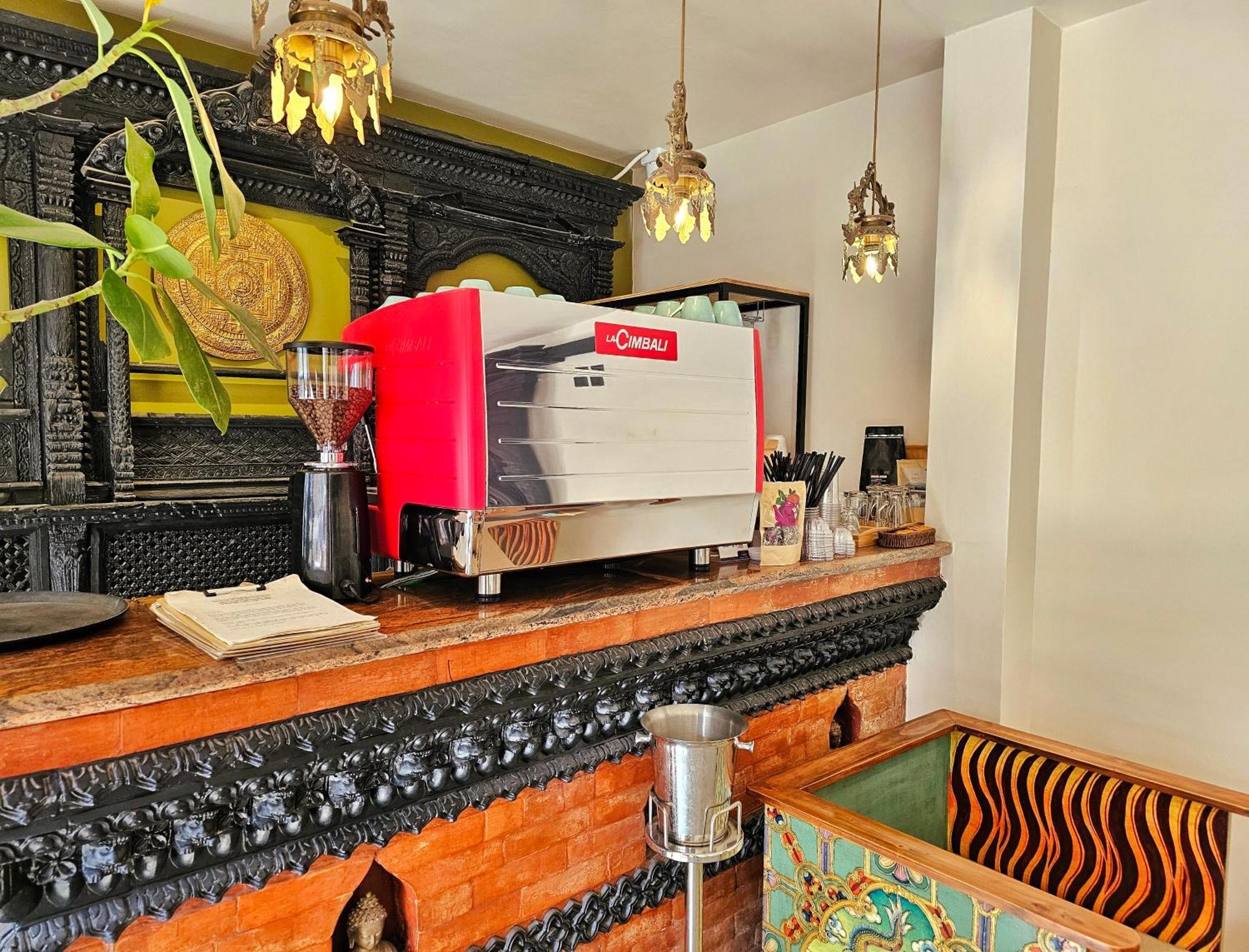 Swarga Heritage Hotel - A Traditional Stay Катманду Экстерьер фото