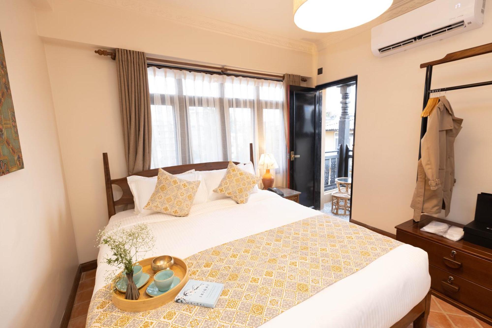 Swarga Heritage Hotel - A Traditional Stay Катманду Номер фото